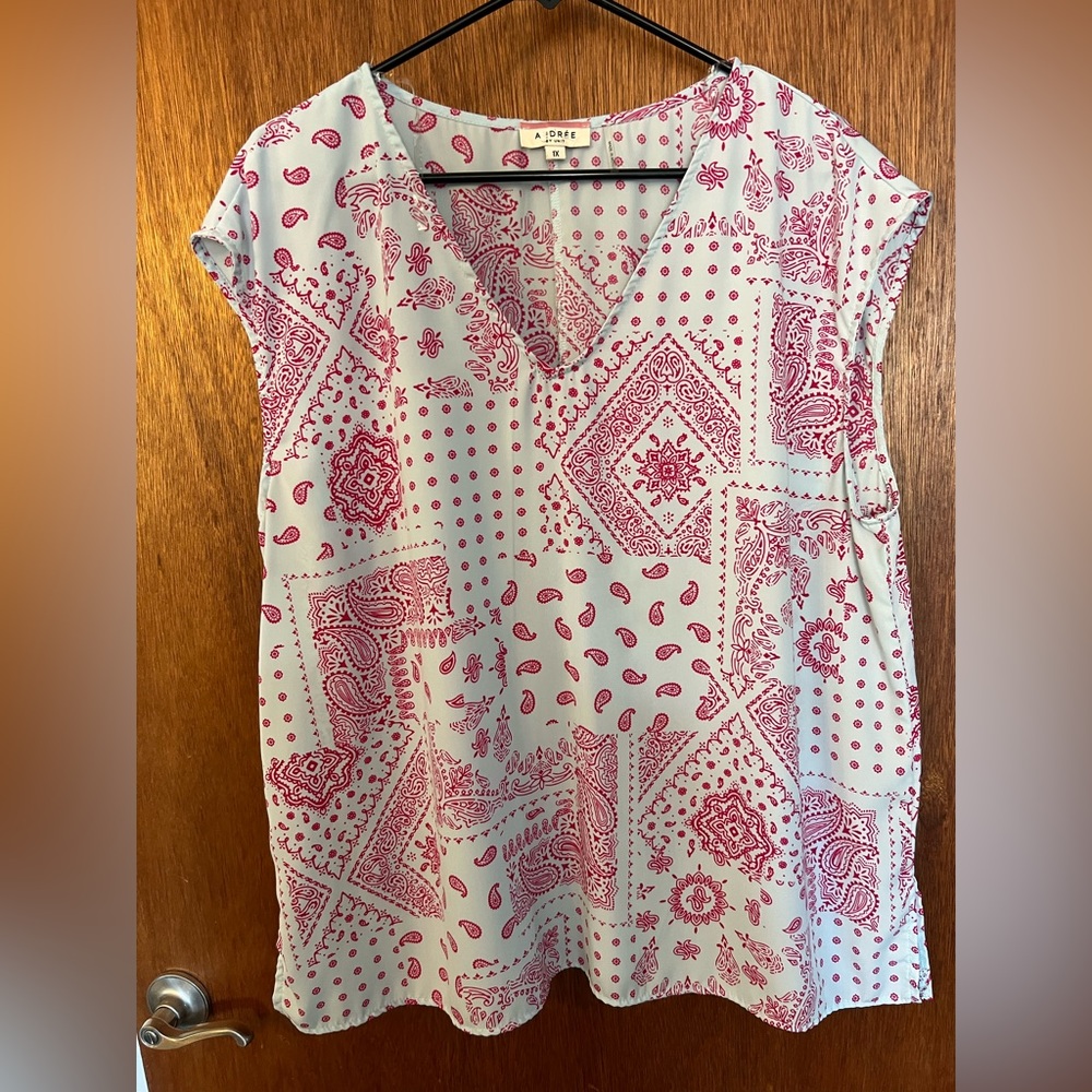Light tank top